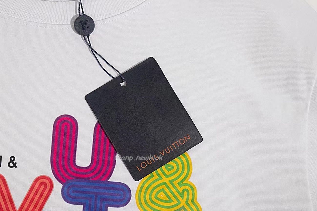 Louis Vuitton Colorful Letter Printed Short Sleeves T Shirt (5) - www.newkick.vip
